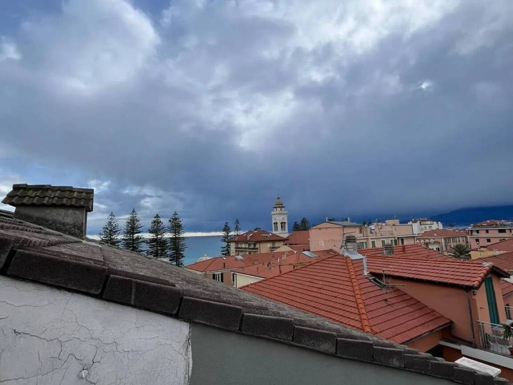 appartamento in vendita a Bordighera