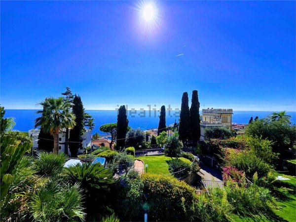 appartamento in vendita a Bordighera
