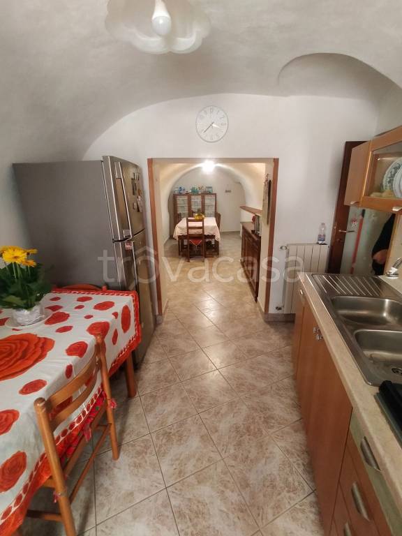 appartamento in vendita a Bordighera in zona Borghetto San Nicolò