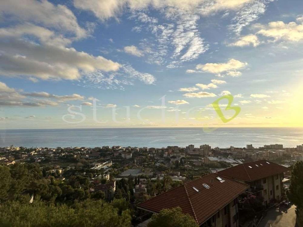 appartamento in vendita a Bordighera