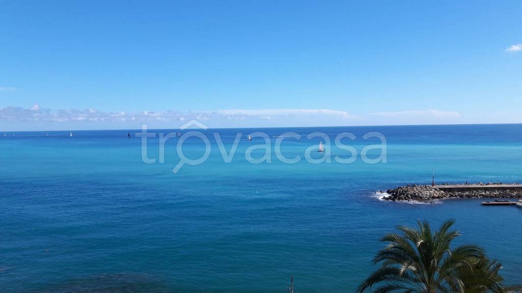 appartamento in vendita a Bordighera