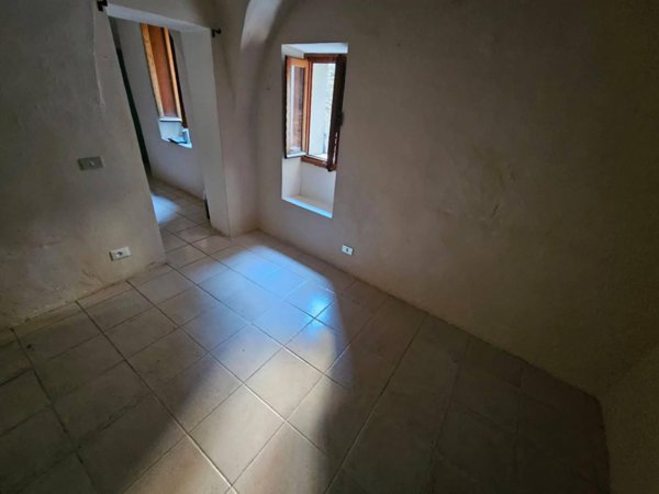 appartamento in vendita a Bordighera in zona Borghetto San Nicolò