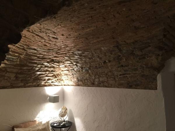 appartamento in vendita a Bordighera in zona Borghetto San Nicolò