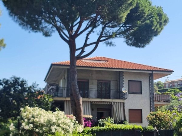 appartamento in vendita a Bordighera