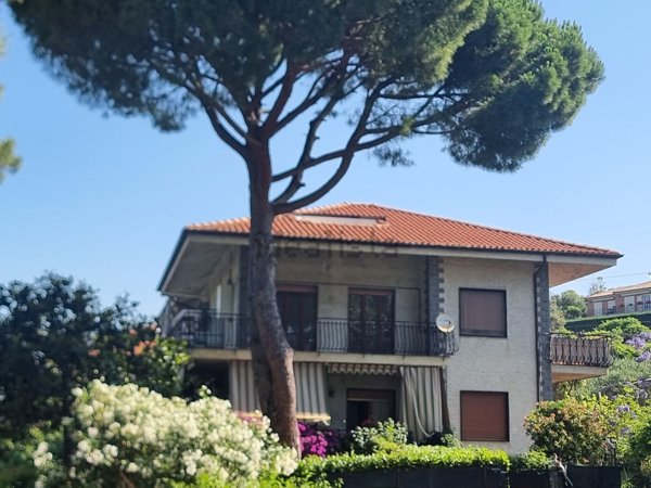 appartamento in vendita a Bordighera