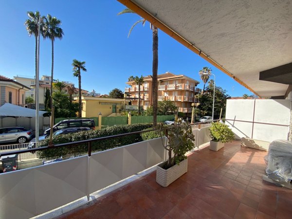 appartamento in vendita a Bordighera