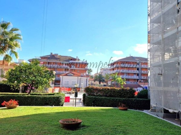 appartamento in vendita a Bordighera