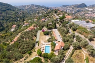 casa indipendente in vendita a Bordighera