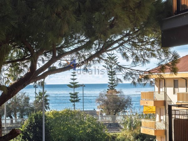 appartamento in vendita a Bordighera