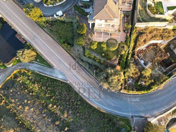 terreno edificabile in vendita a Bordighera