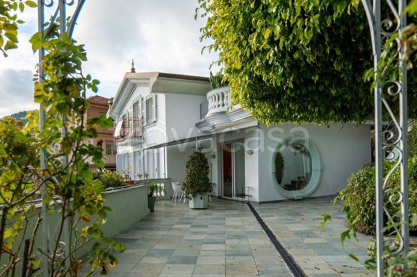 casa indipendente in vendita a Bordighera