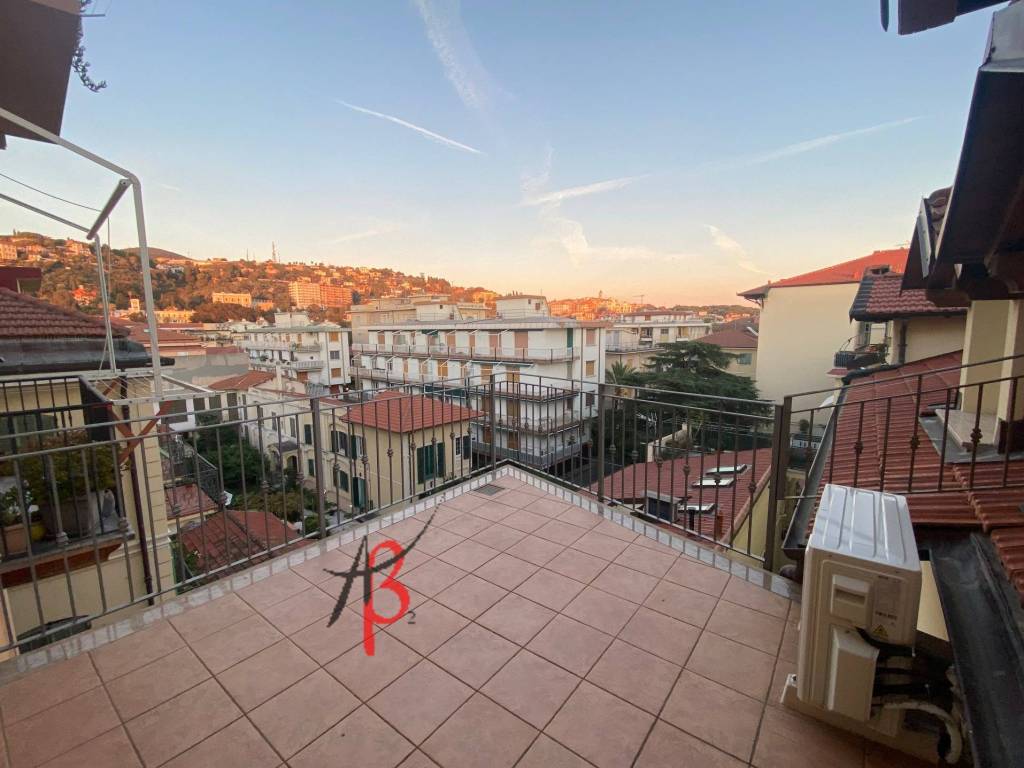 appartamento in vendita a Bordighera