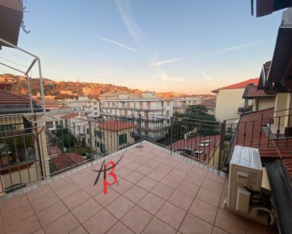 appartamento in vendita a Bordighera