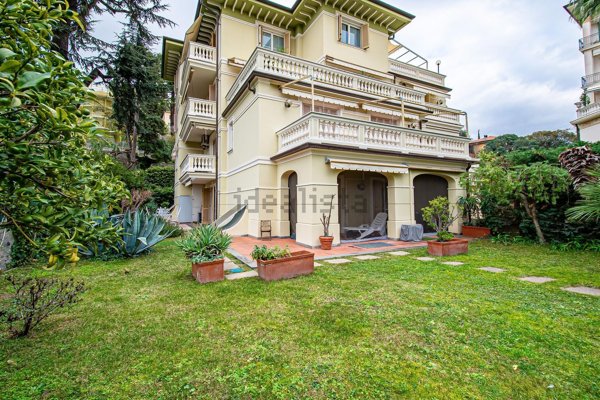 appartamento in vendita a Bordighera