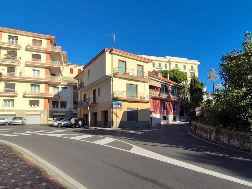 appartamento in vendita a Bordighera