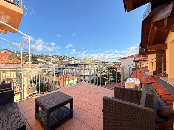 appartamento in vendita a Bordighera