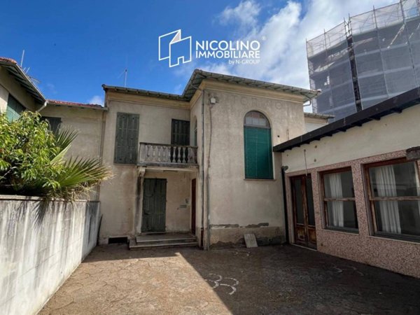 intera palazzina in vendita a Bordighera