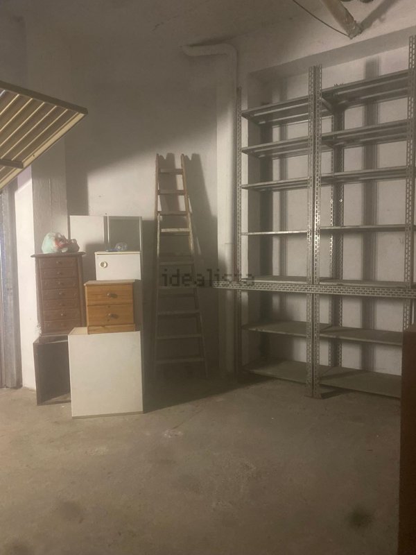 locale di sgombero in vendita a Bordighera