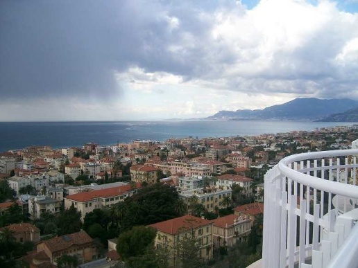 appartamento in vendita a Bordighera