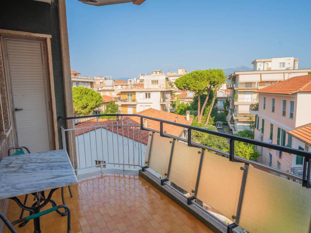 appartamento in vendita a Bordighera