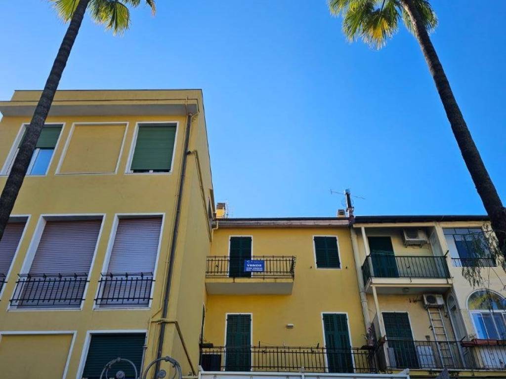 appartamento in vendita a Bordighera