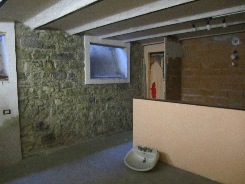 trivano in vendita a Bordighera