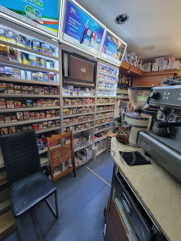 negozio in vendita a Bordighera