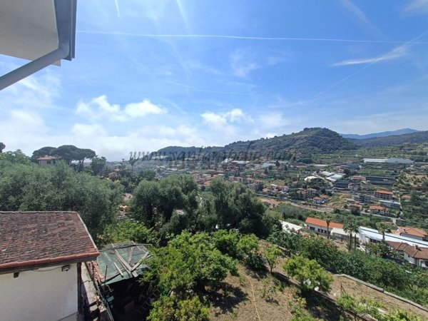 appartamento in vendita a Bordighera