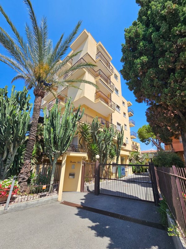 appartamento in vendita a Bordighera