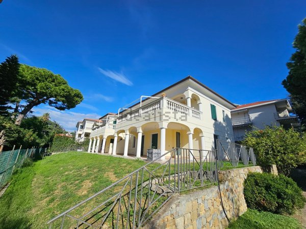 appartamento in vendita a Bordighera