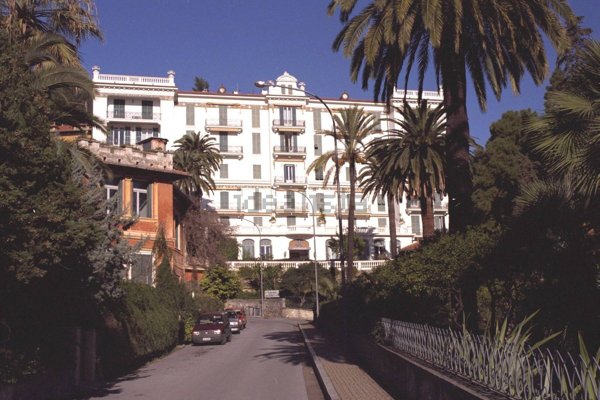 locale di sgombero in vendita a Bordighera