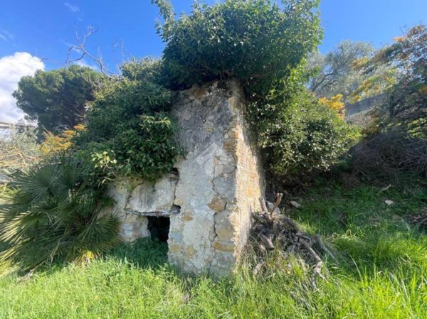 casa indipendente in vendita a Bordighera