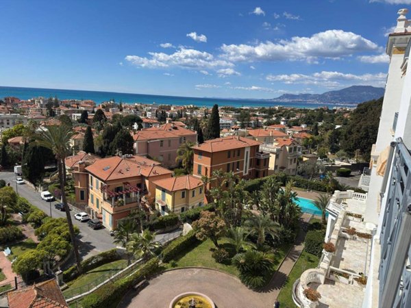 appartamento in vendita a Bordighera
