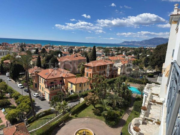appartamento in vendita a Bordighera