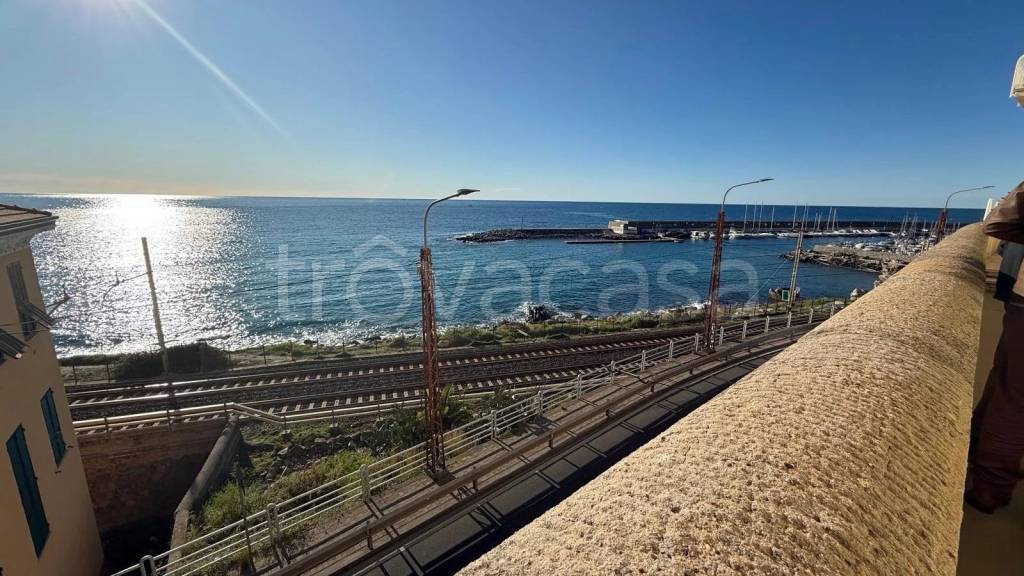 appartamento in vendita a Bordighera