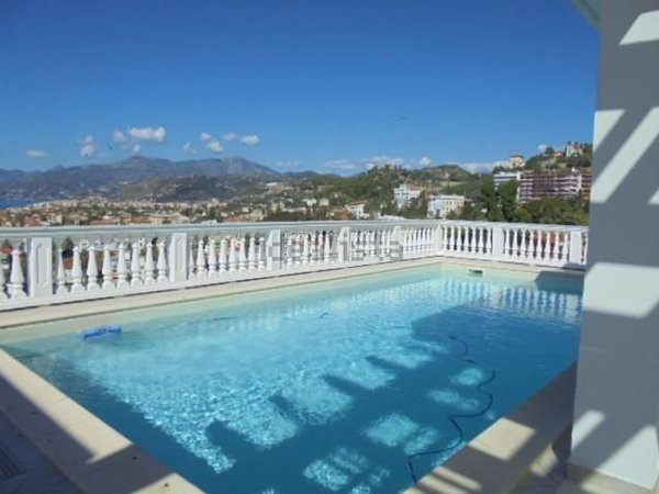 appartamento in vendita a Bordighera