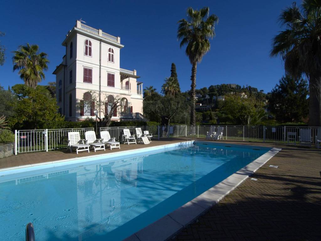 appartamento in vendita a Bordighera