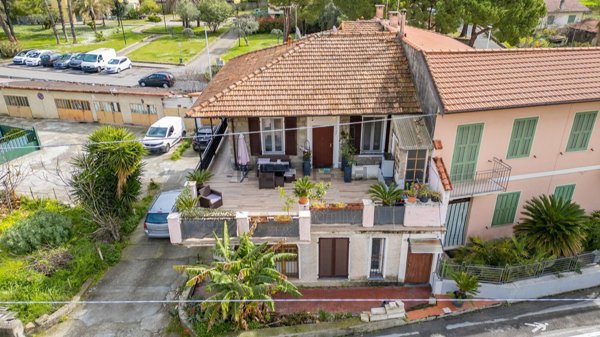 appartamento in vendita a Bordighera