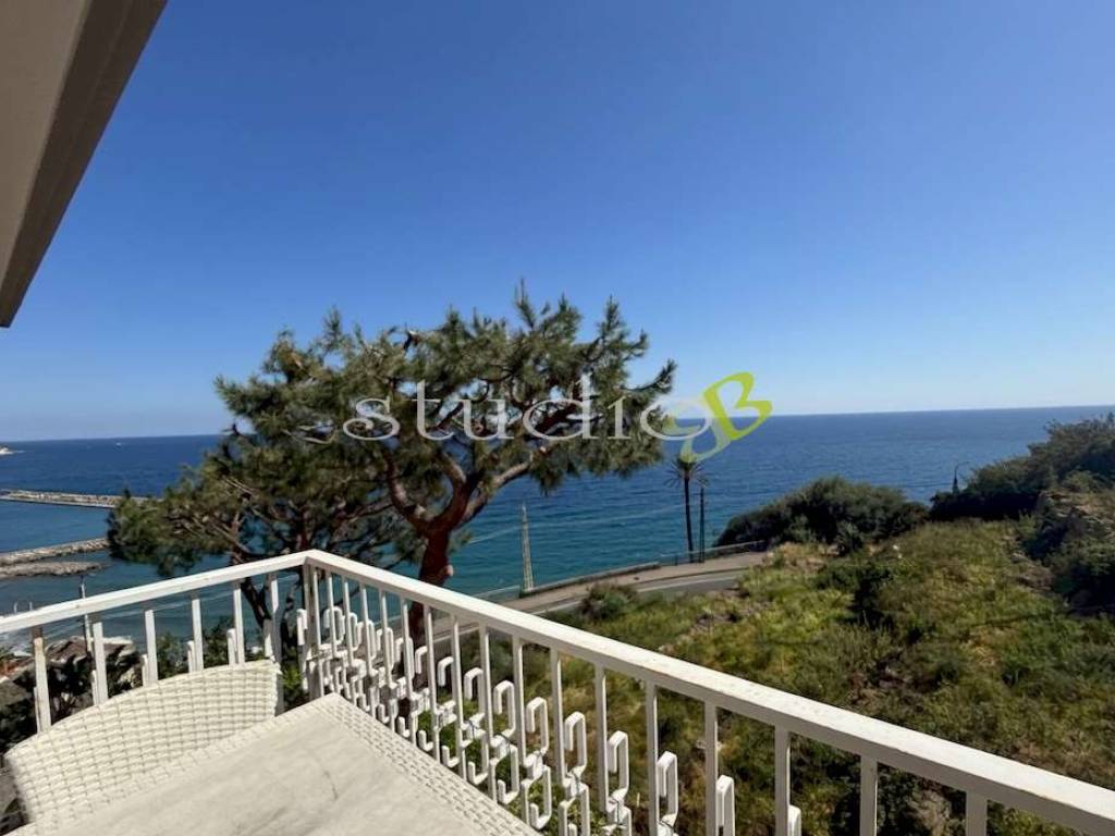 appartamento in vendita a Bordighera