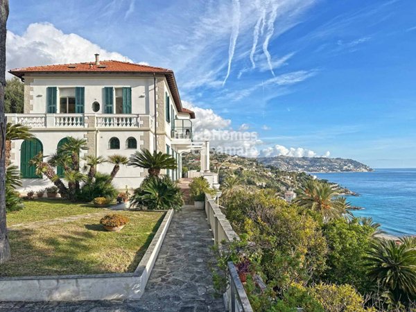 appartamento in vendita a Bordighera