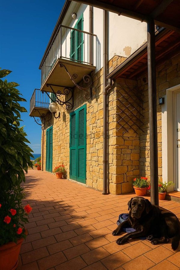 casa indipendente in vendita a Bordighera in zona Sasso