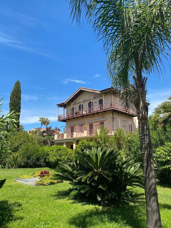 appartamento in vendita a Bordighera
