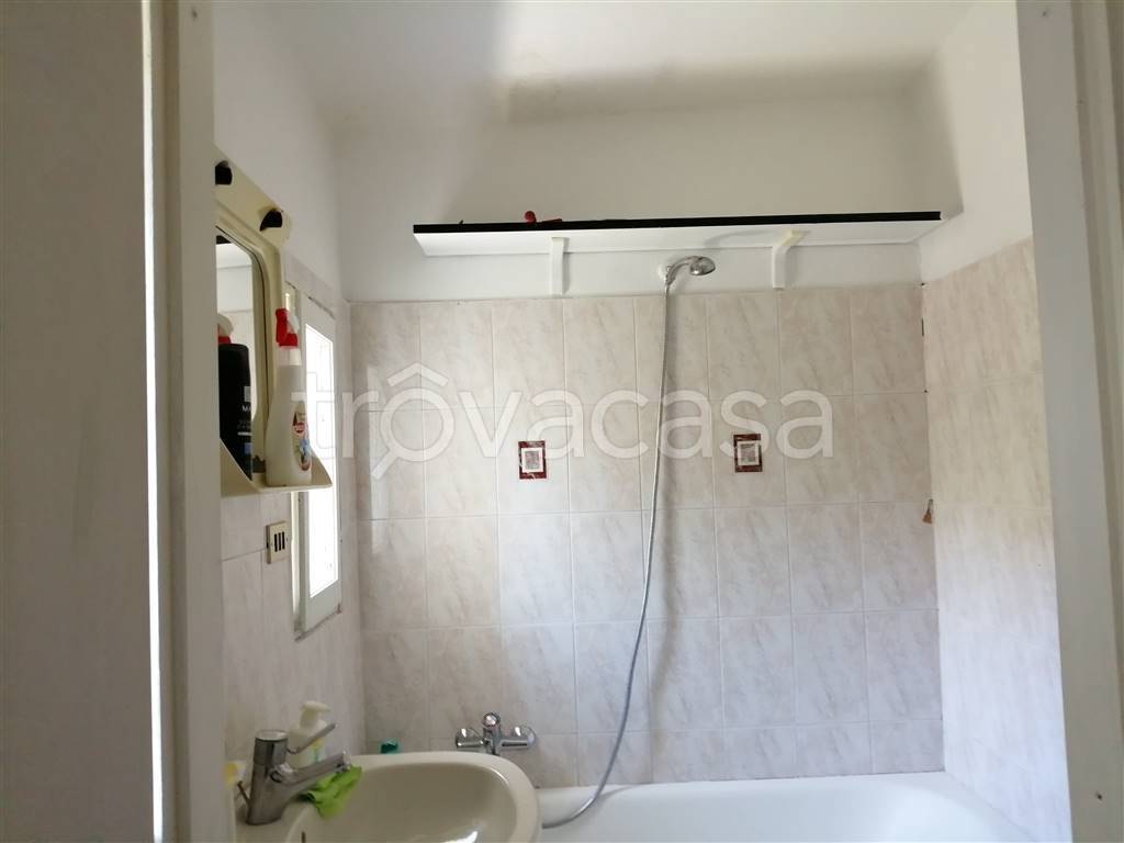 casa indipendente in vendita a Bordighera in zona Sasso