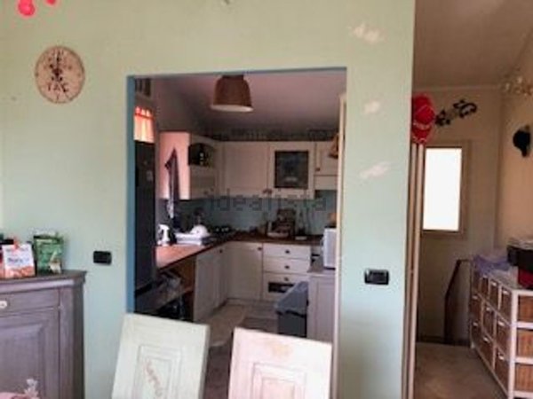 casa indipendente in vendita a Bordighera in zona Borghetto San Nicolò