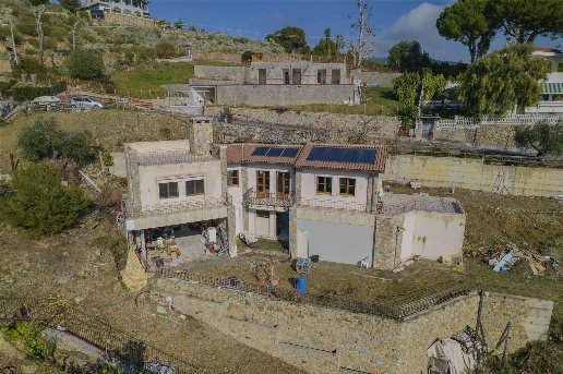 casa indipendente in vendita a Bordighera in zona Borghetto San Nicolò