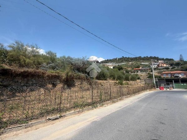 casa indipendente in vendita a Bordighera