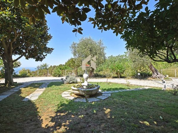 appartamento in vendita a Bordighera