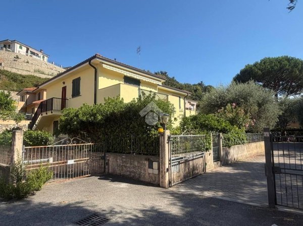 appartamento in vendita a Bordighera