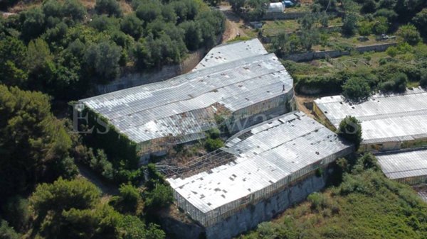 casa indipendente in vendita a Bordighera
