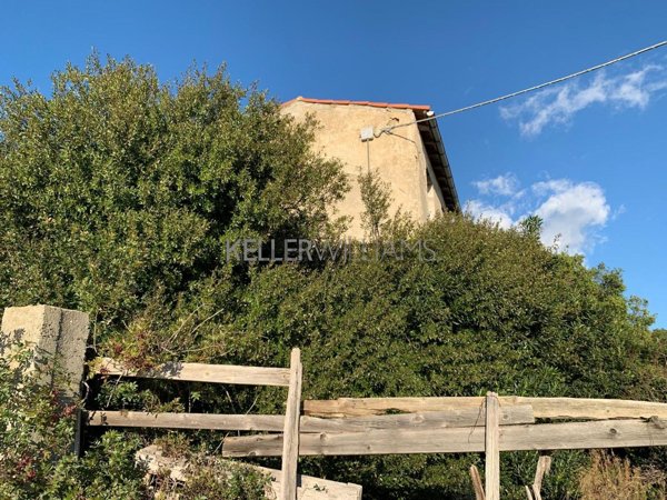 pentavano in vendita a Bordighera